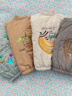 Bomberveste Juno - Travertine -Konges Sløjd®. Soldes Boutique FLAT KS103484 S25111 KS103490 S25120 1 241020040545 e7ea9ba6 4e56 49ee b250 66003d387d8f