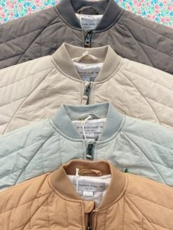 Veste Juno - Laurel Oak -Konges Sløjd®. Soldes Boutique FLAT KS103484 S25111 KS103490 S25120 KS103490 S20018 KS103484 S25115 1 241020040546 24057060 ee16 4224 a46a 7ed7005aa55f