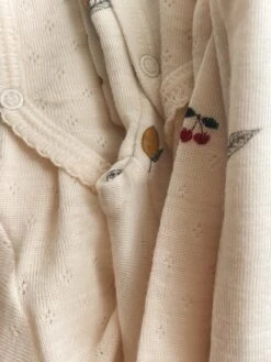 Body Newborn Uma - Lemon -Konges Sløjd®. Soldes Boutique FLAT KS104544 P00038 KS104543 P00038 KS104548 P00005 KS104550 P00005 1 250923112153