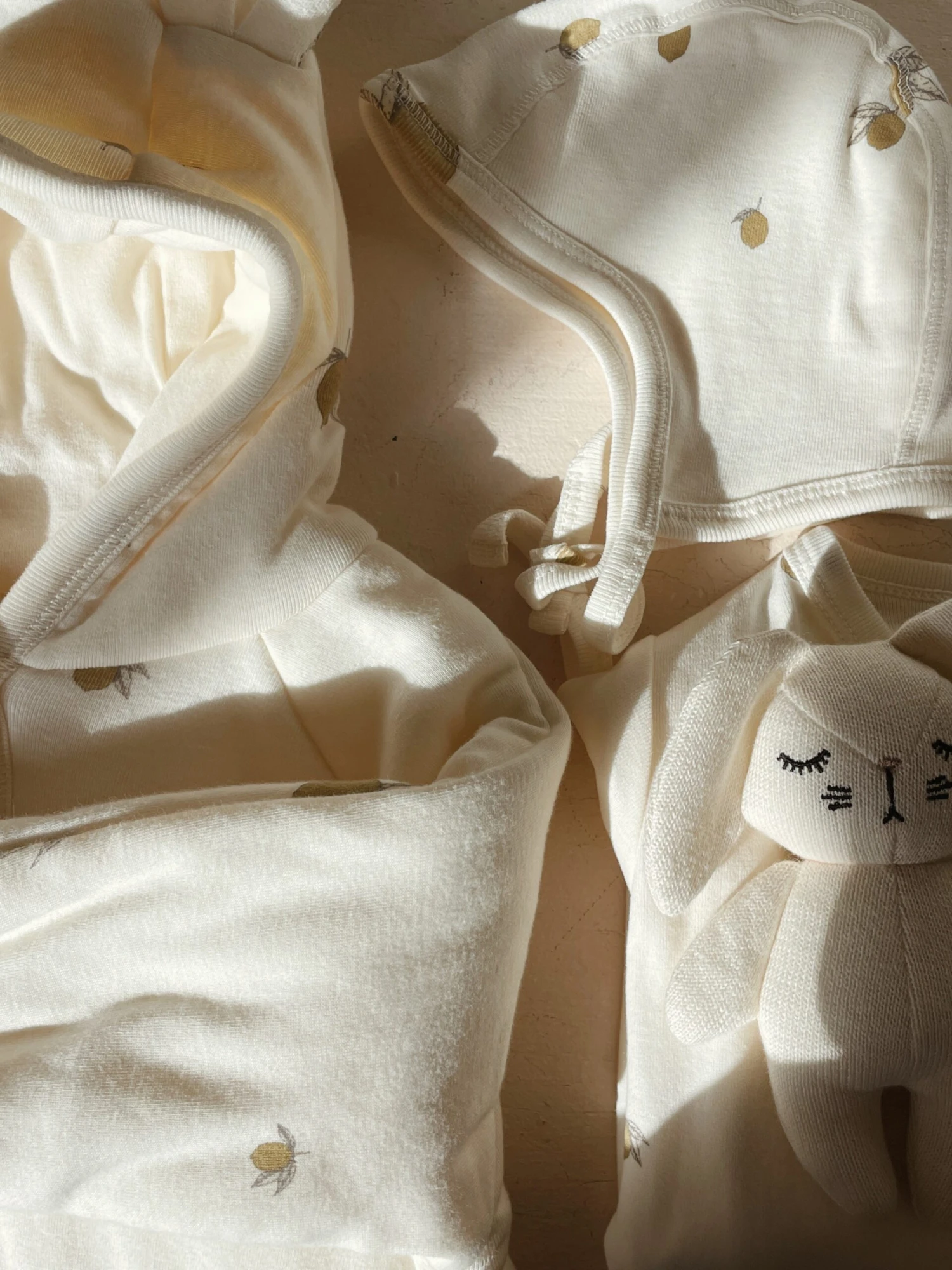 Mini Lapin - Off White 4 Mini Lapin - Off White – Image 4