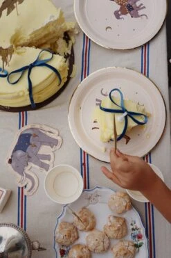 Assiettes - Safari -Konges Sløjd®. Soldes Boutique MOOD KS101657 P10084 KS101770 P10084 KS101771 P10084 2 240326083652 50380bdd 9541 4da7 b150 f662f8990db2