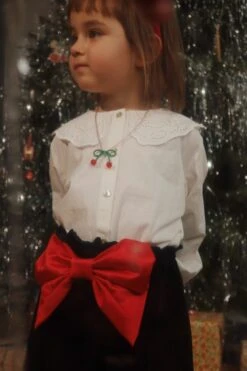 Set Colliers Et Bracelets De Perles - Cherry -Konges Sløjd®. Soldes Boutique MOOD KS102083 S00029 KS101985 S05001 KS102074 P00005 1 240326081538