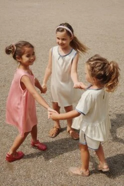 Robe Sheeny - Peony -Konges Sløjd®. Soldes Boutique MOOD KS103162 S30109 KS103162 S00008 KS103160 S00008 6 240822090901