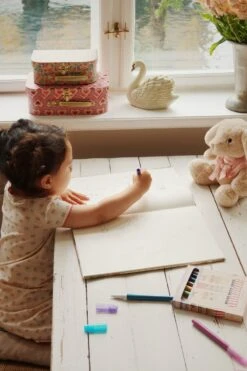 T Shirt Kiko - Pipa Petite -Konges Sløjd®. Soldes Boutique MOOD KS103285 S30051 KS103118 S30051 KS103044 P99089 1 240822091107