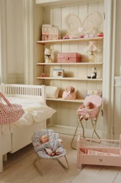 Lit De Poupée - Pink -Konges Sløjd®. Soldes Boutique MOOD KS103770 S30051 KS103772 P05197 KS103775 P05185 KS103776 P05185 2 250729073503