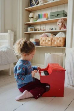 Piano - Red -Konges Sløjd®. Soldes Boutique MOOD KS103962 S10015 1 250729073830