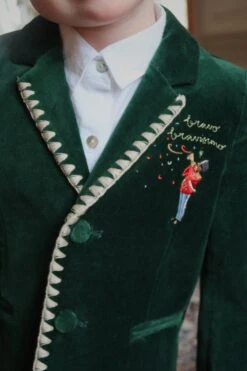 Blazer Rocky - Dark Green -Konges Sløjd®. Soldes Boutique MOOD KS104412 S20070 KS104408 S00029 1 250923091952 9dac85b9 1cfd 4f23 83b5 ba3a9d66d115